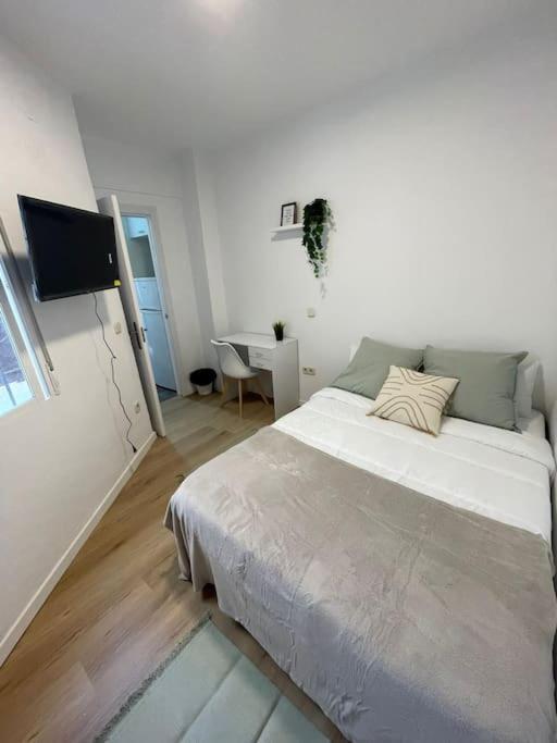 Juan Pantoja, Apartamento Para 2 En Metro Alvarado Madrid Exterior foto