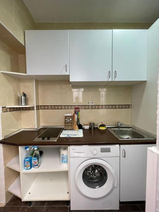 Juan Pantoja, Apartamento Para 2 En Metro Alvarado Madrid Exterior foto